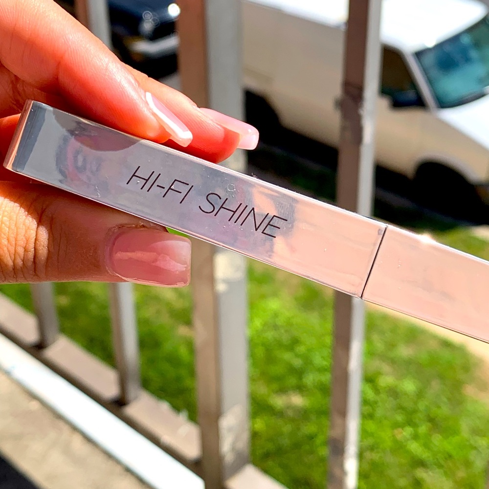 URBAN DECAY HI FI SHINE “1993”